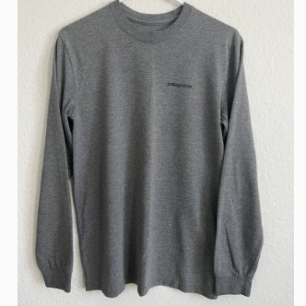 Patagonia Gray Long Sleeve Graphic Tee XS Flying Fish Logo Organic Cotton